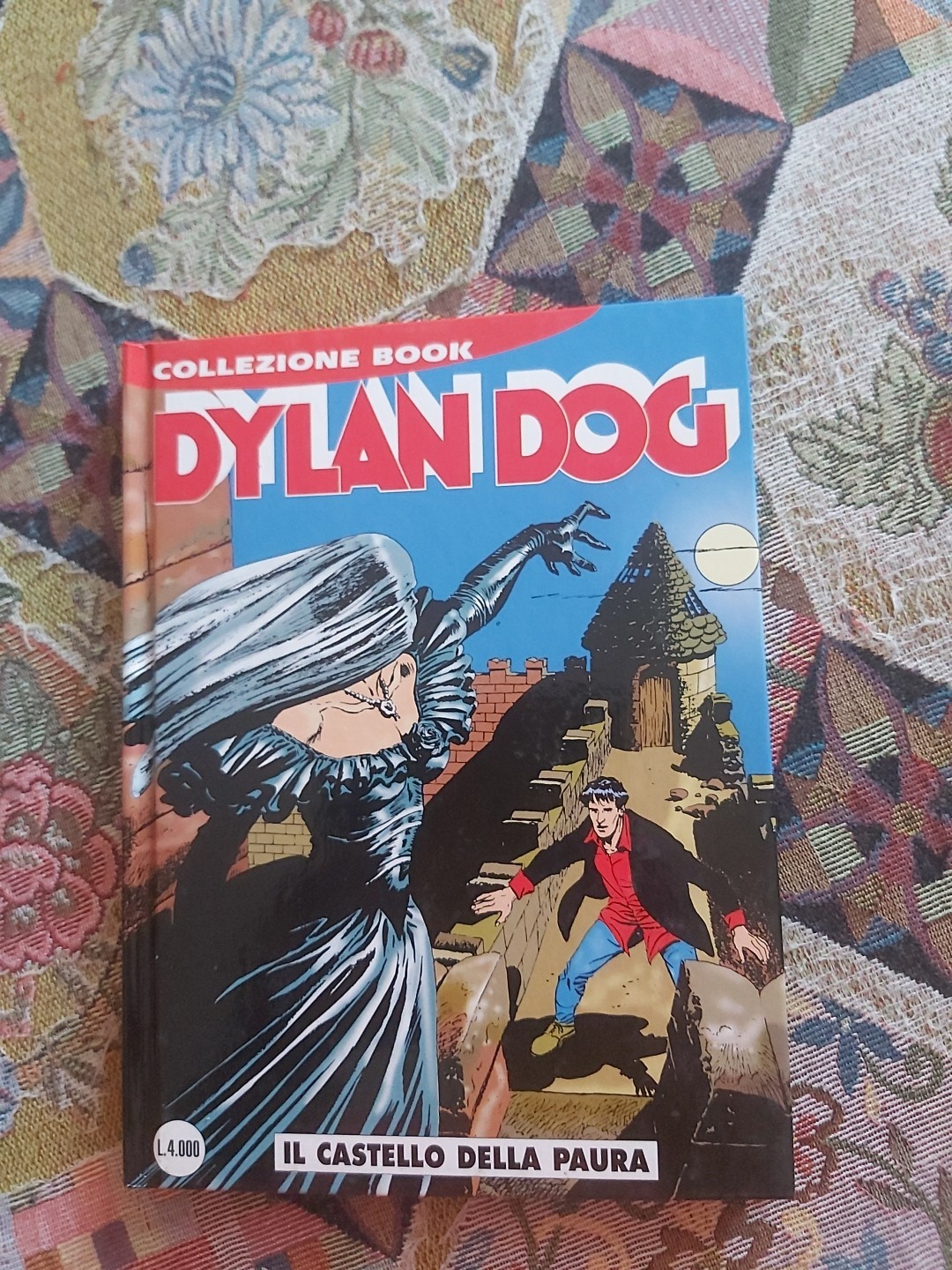 Dylan Dog Book N. 16 Il Castello Della Paura 