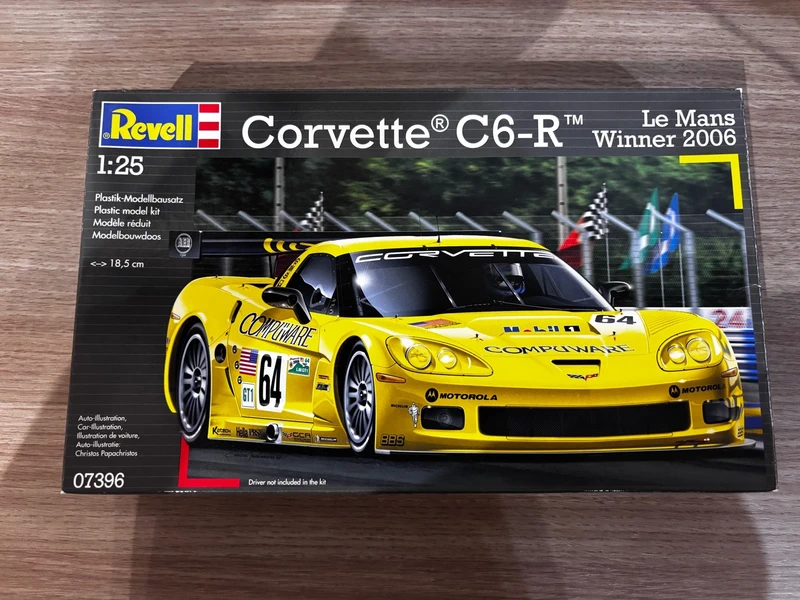 Revell 07396 1/25 Corvette C6R