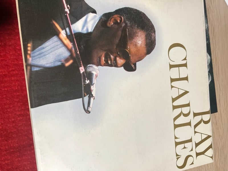 Dusco 45 giri Ray Charles