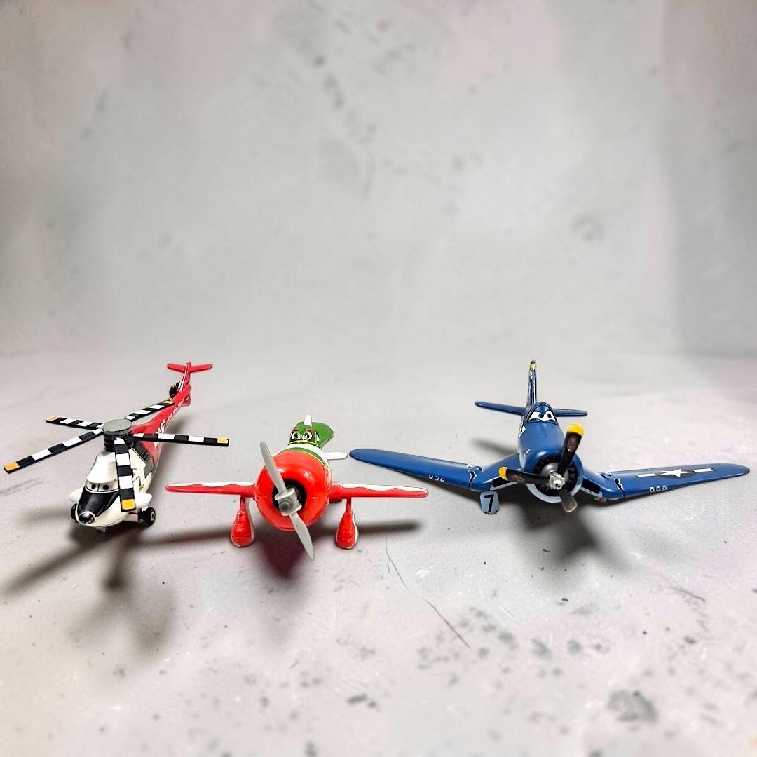 Disney Planes Diecast Lotto Rescue Squad Chopper RSC 01 Blue Corsair 7 Red Racer 5