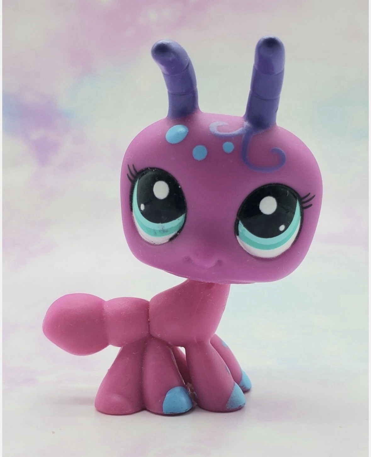 Littlest Pet Shop Authentic # 1784 Purple Blue Spots Ant Teal Eyes