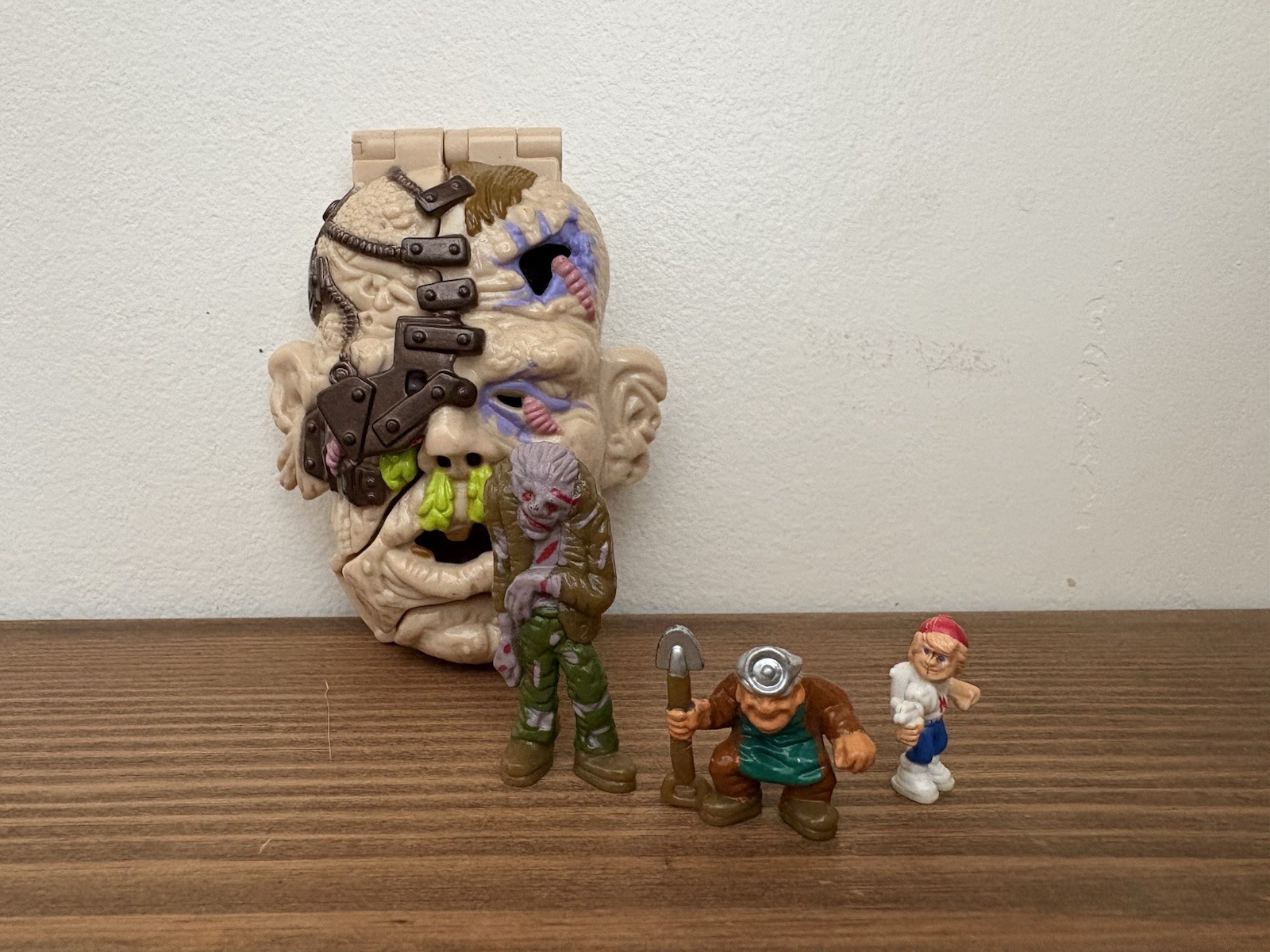 Mighty Max Survives Corpus Horror Heads Playset (Completo)