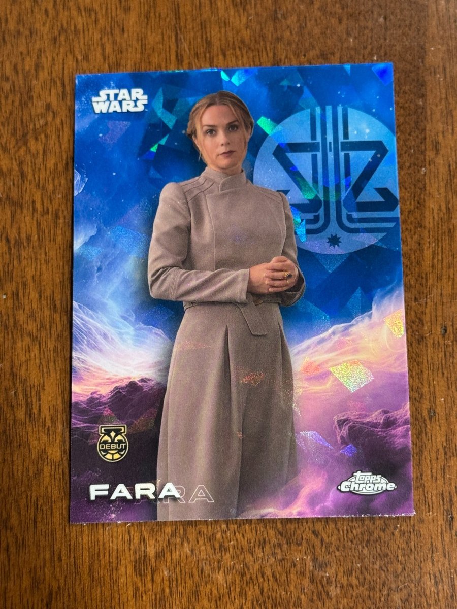 2025 Topps Chrome Star Wars Sapphire Fara #40