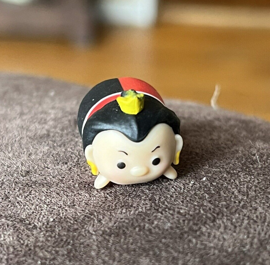 Disney Tsum Tsum - Regina di Cuori - Piccolo - Mini Figura in Vinile
