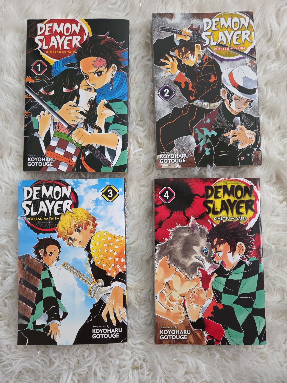 Lotto 4 volumi manga Demon Slayer 1 2 3 4 fumetti tascabili inglesi