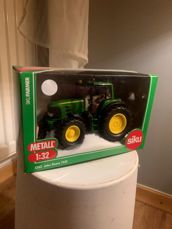 John deere 7530