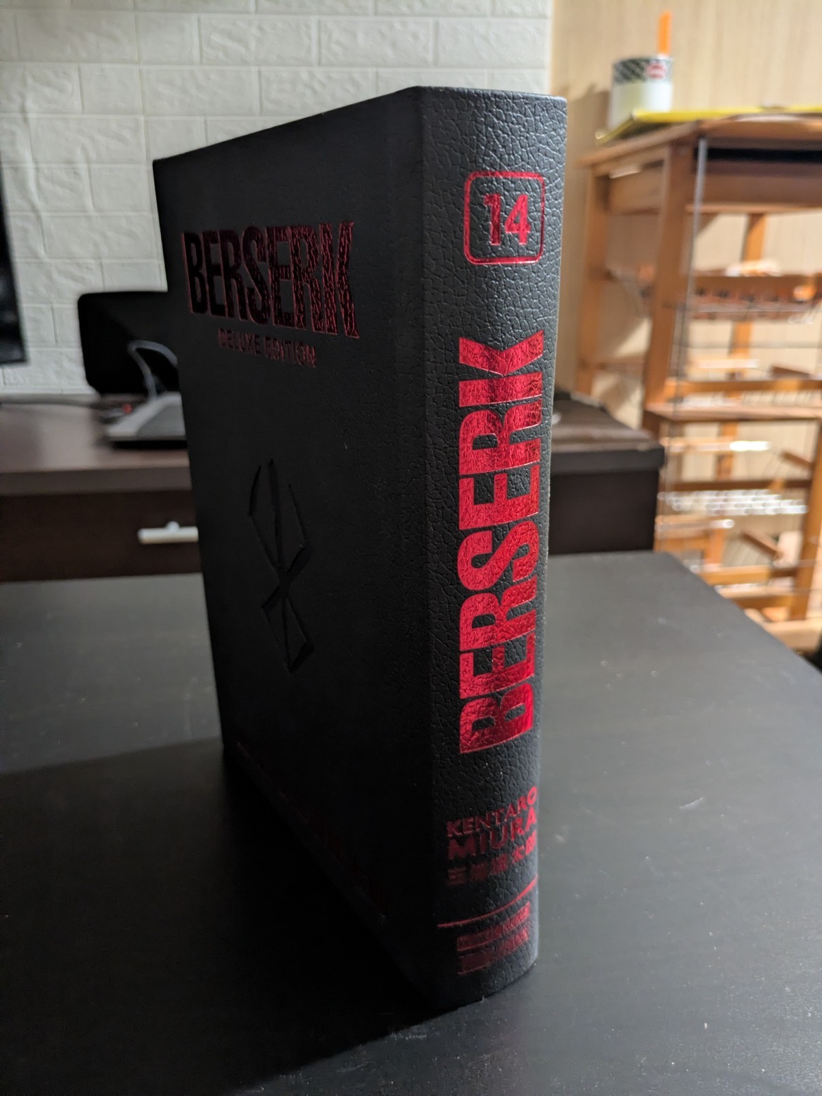 Berserk Manga Volume 14 N.14 Copertina rigida Kentaro Miura Serie Berserk
