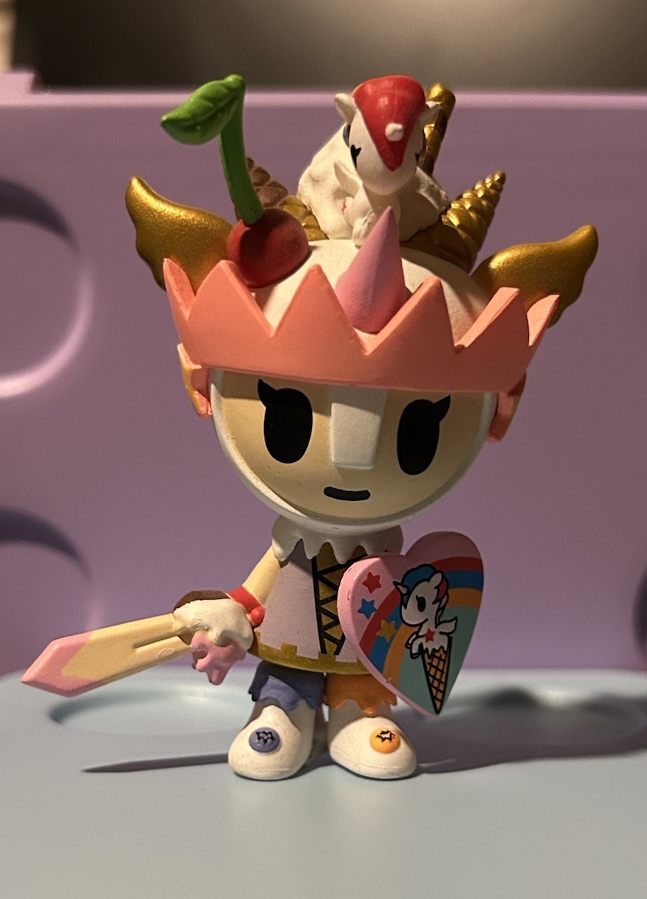 TOKIDOKI KAWAII PRINCIPESSA GUERRIERI AMARENA FIGURINA SERIE 1