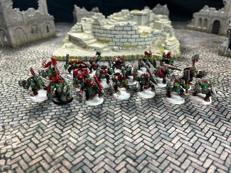 Énorme lot de 18 boyz Orks vintage