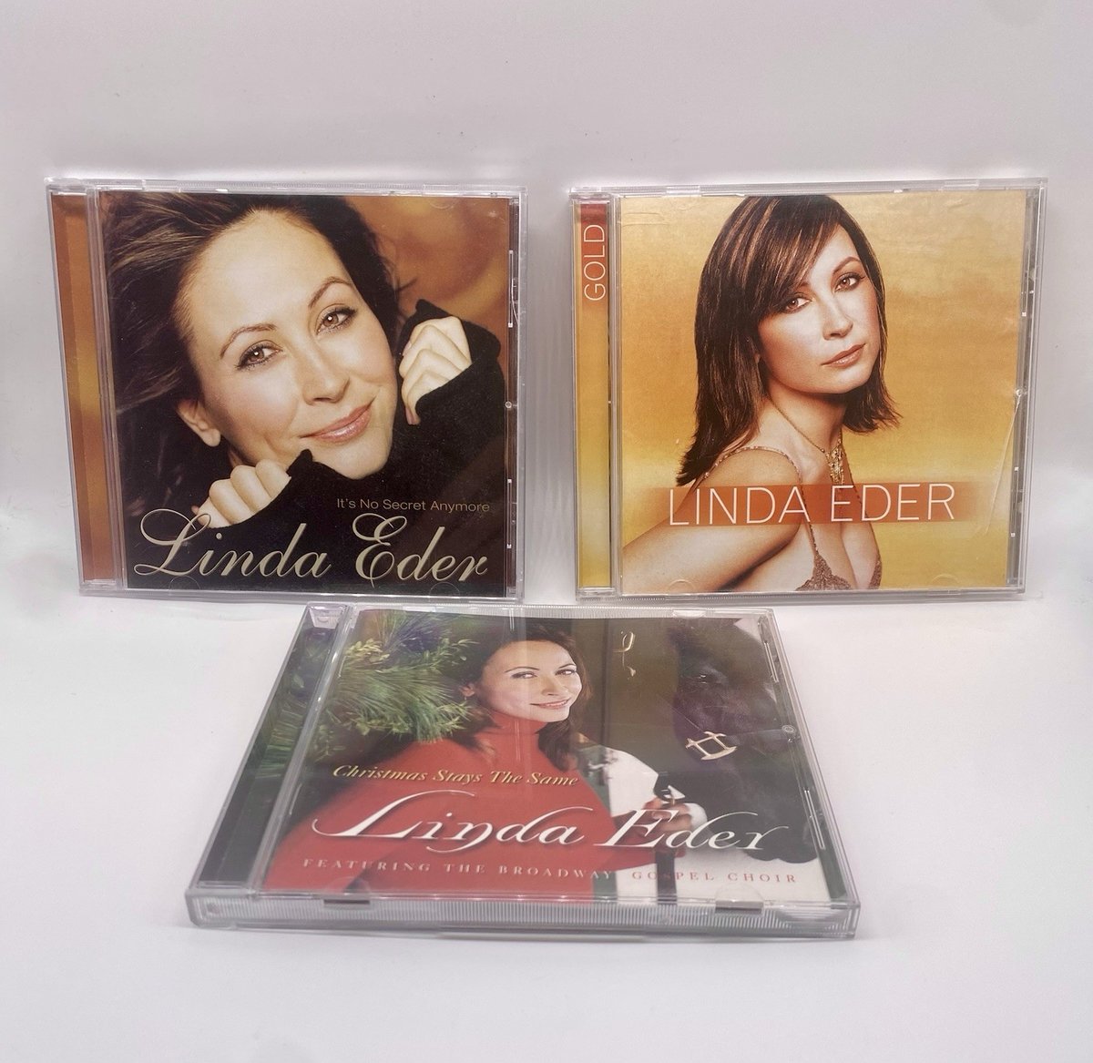 3 Linda Eder CDs: Christmas Stays the Same, It's No Secret Anymore, Linda(B)