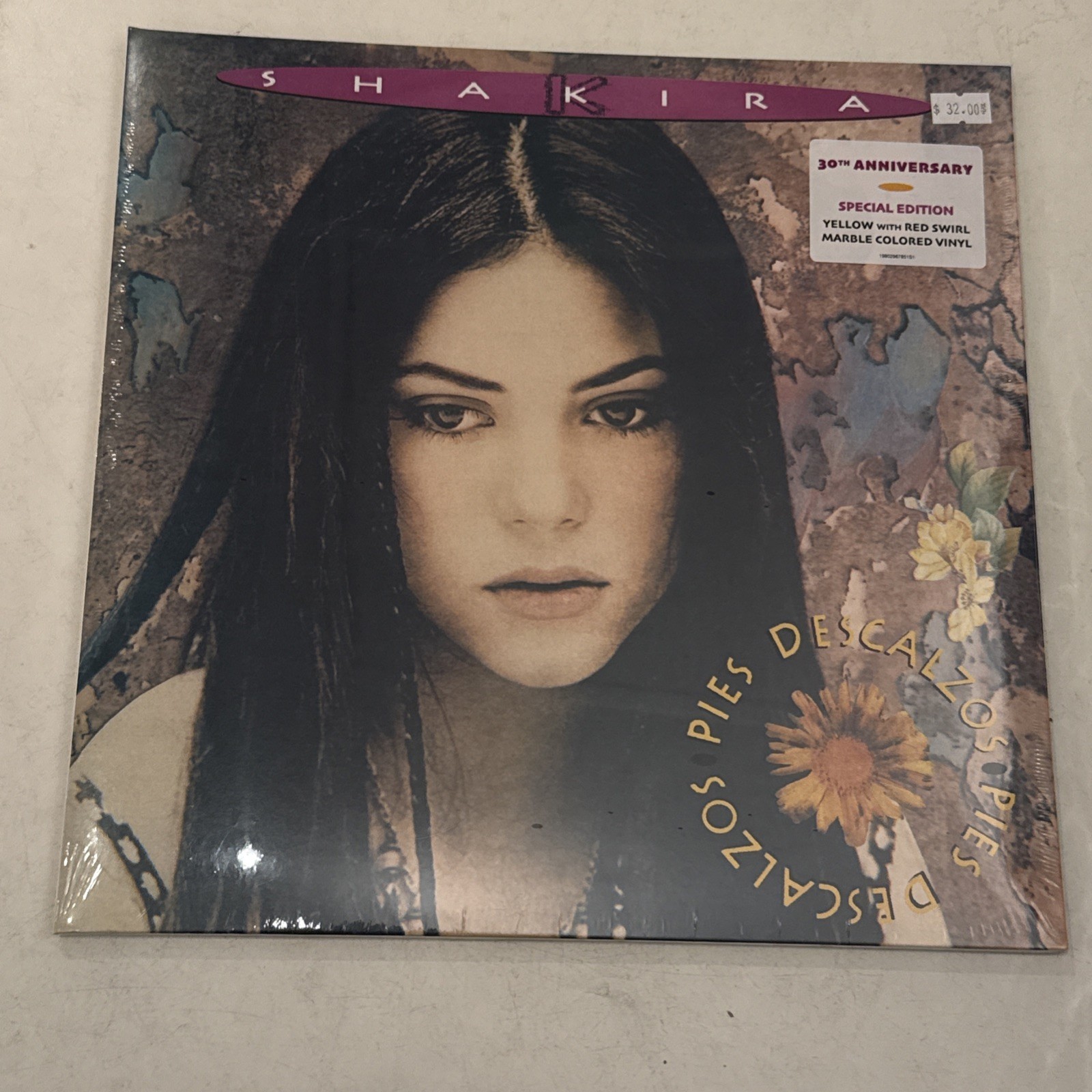 Shakira  Pies Descalzos Reissue, Special Edition, Yellow W/ Red Swirl , Europe