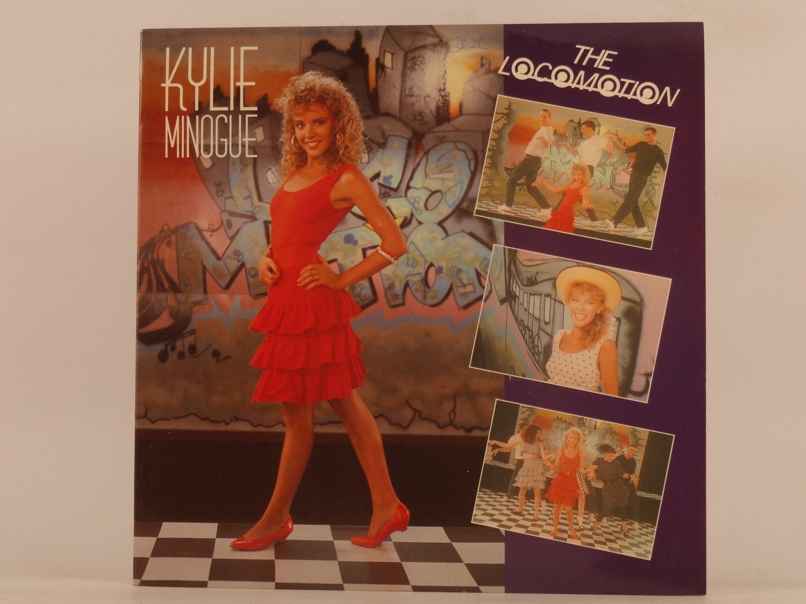 KYLIE MINOGUE THE LOCOMOTION/ I'LL STILL BE LOVING YOU (120) 2 Track 7" Single i