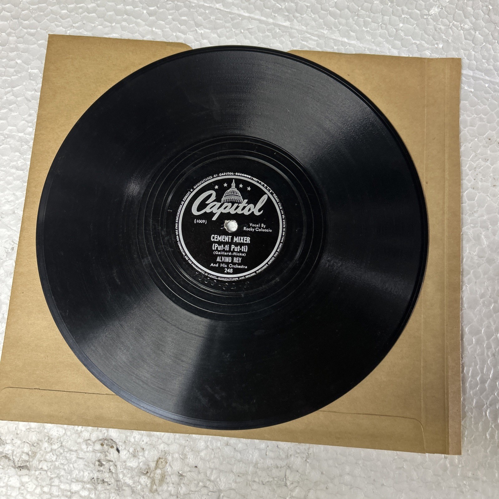 Alvino Rey We'll  Gather Lilacs/Cement Mixer Jo Anne Ryan 78 CAPITOL 248