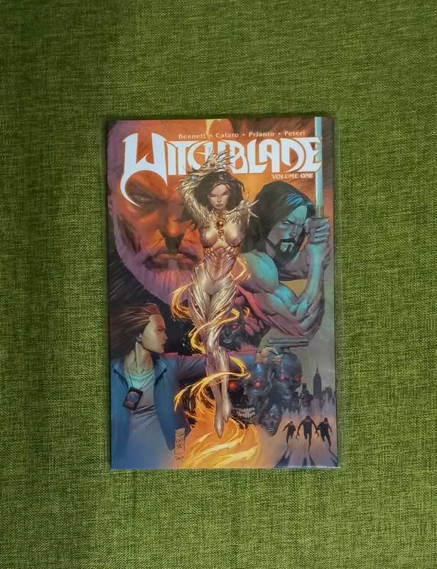 TPB 1 à 3 + annual comics Witchblade