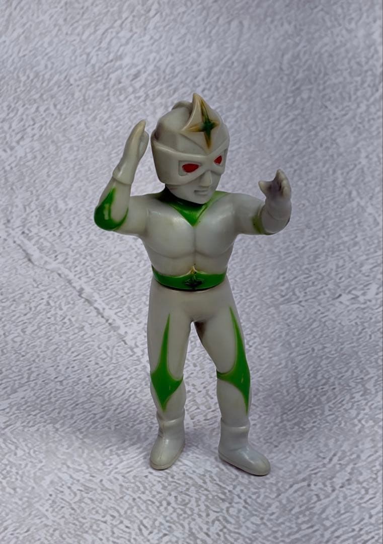 Specchio Uomo Sofubi circa 11,5 cm Tsuburaya Pro SFX 729199
