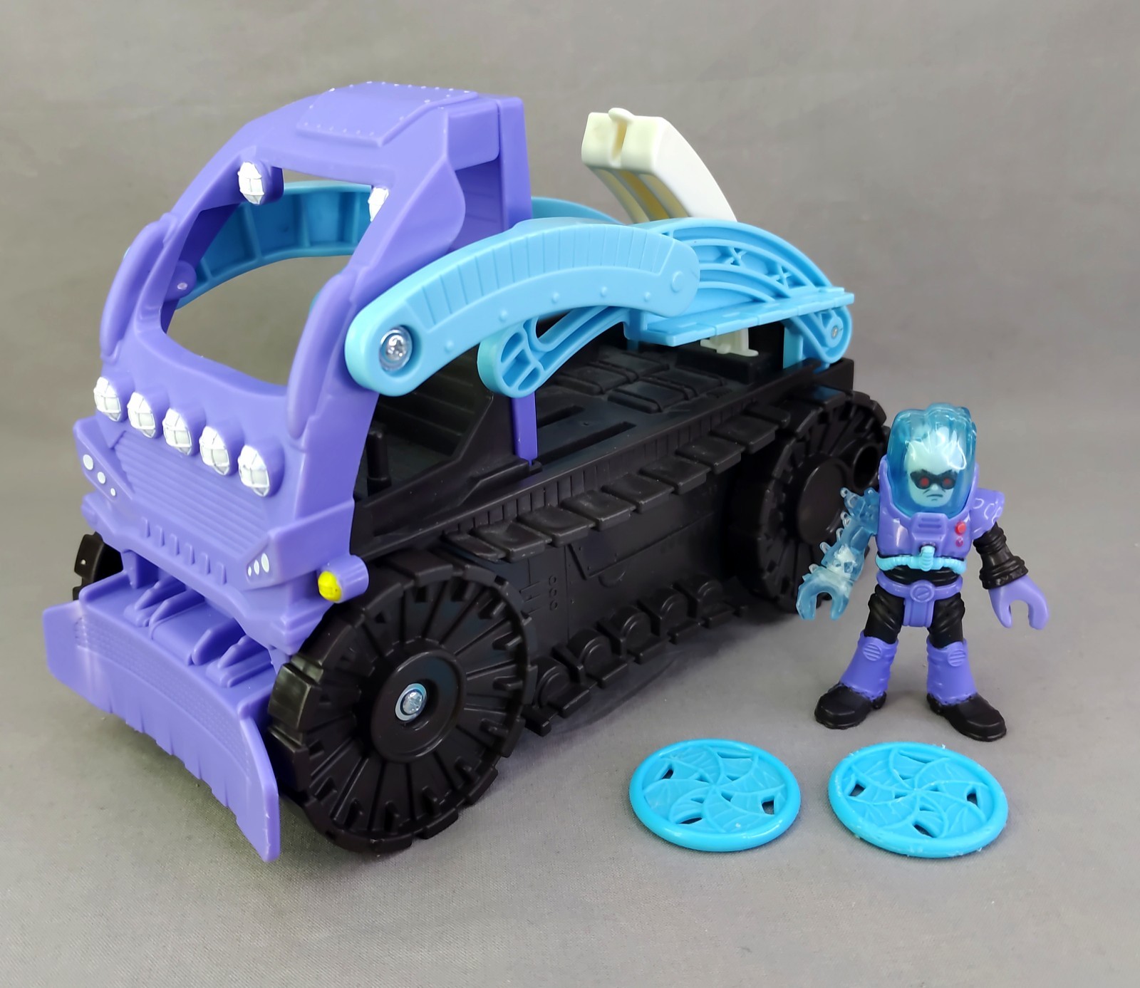 Modellino Imaginext Batman DC Super Friend MR FREEZE SNOW CAT VEHICLE &