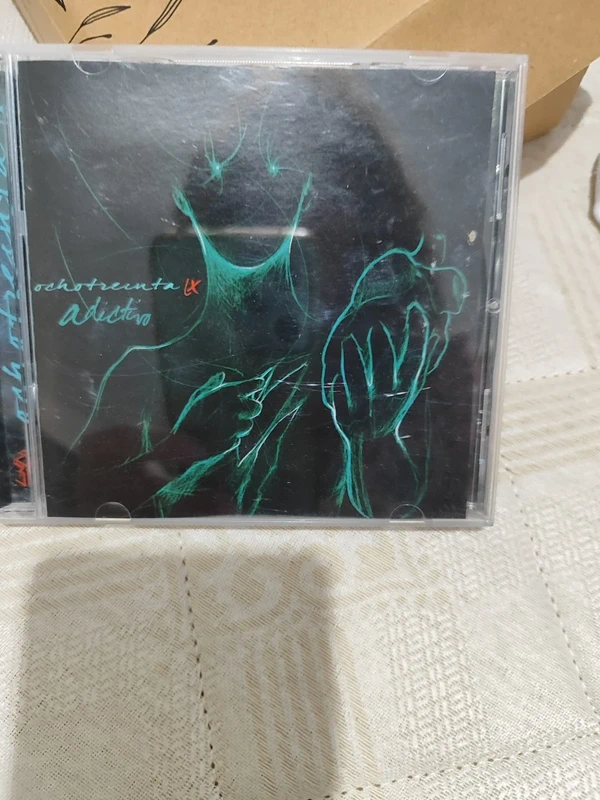 CD Ochotrecinta - Adictivo