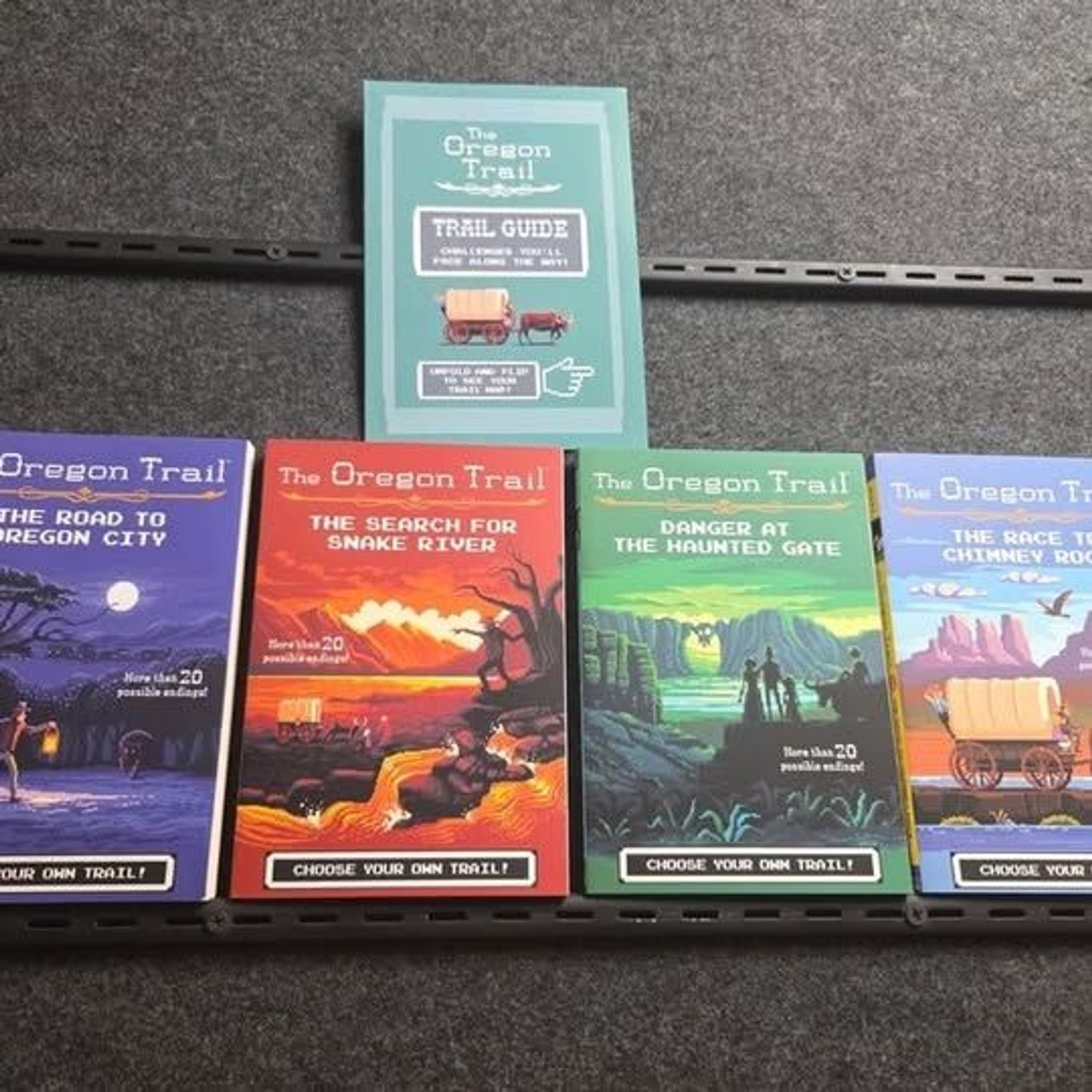 The Oregon Trail 4-Book Paperback Box Set Plus Poster Map - Jesse Wiley