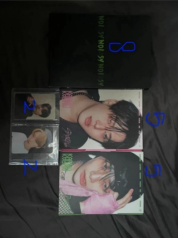 Straykids album + photocards!