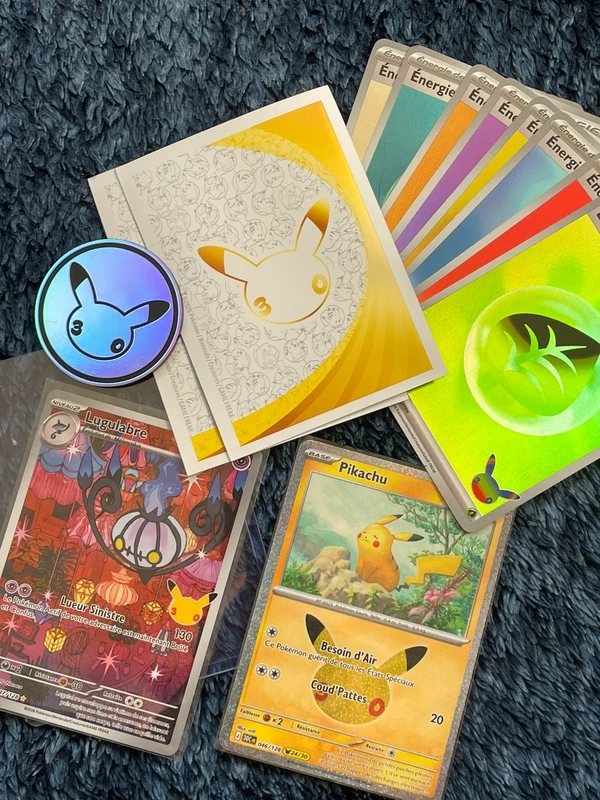 Petit lot 30 ans Pokémon