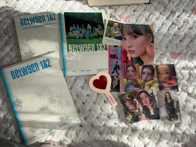 Twice between 1&2 album wie neu