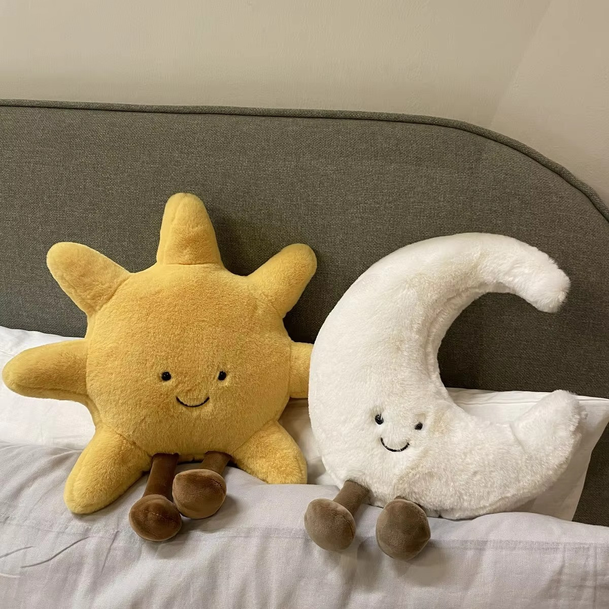 30 Cm Adorable Smile Face White Moon Yellow Sun Plushie Cartoon Weather Plush