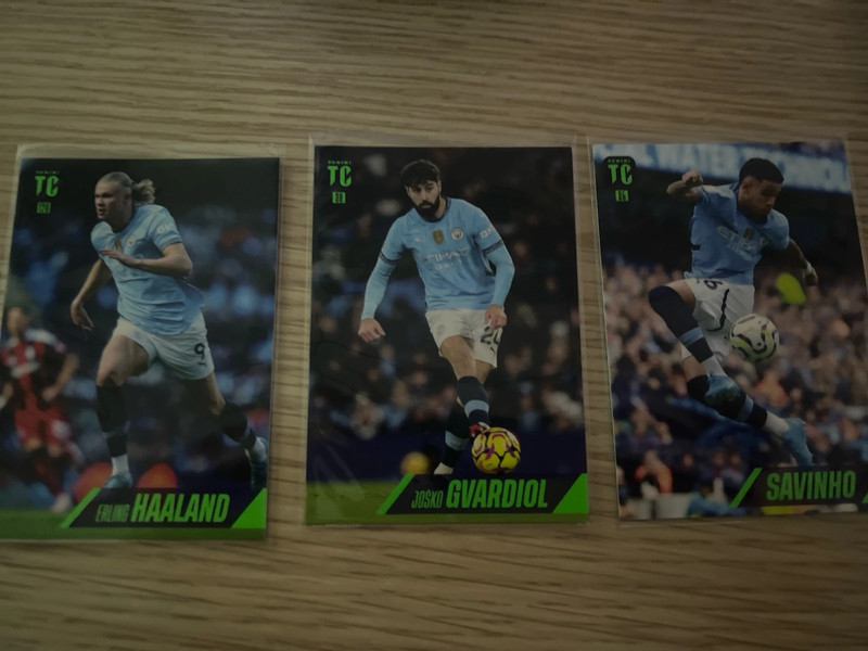 Lot 3 cartes topps football Manchester city