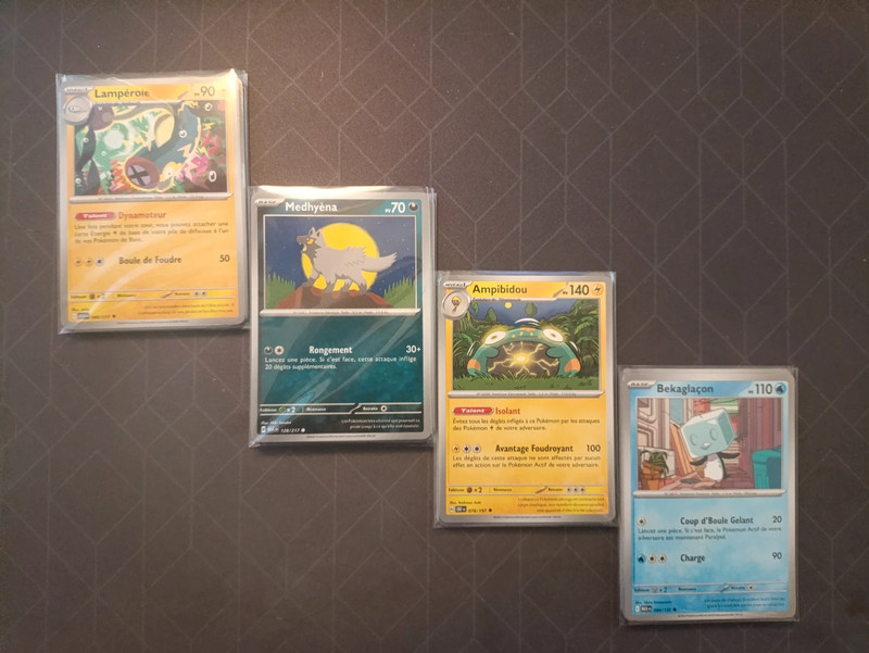 Pack Mystère 10 cartes Pokémon