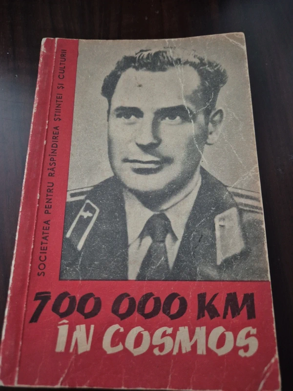 1961 Cosmonaut Gherman Titov book (Romanian)