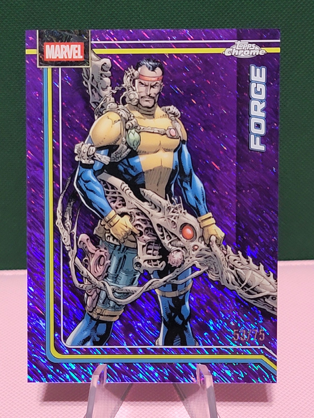 2026 Topps Chrome Marvel Comics Forge #37 rifrattore viola brillante /75