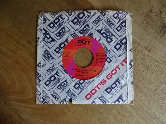 single Donna Fargo The happiest girl in the wole U.S.A. /The awareness of nothing