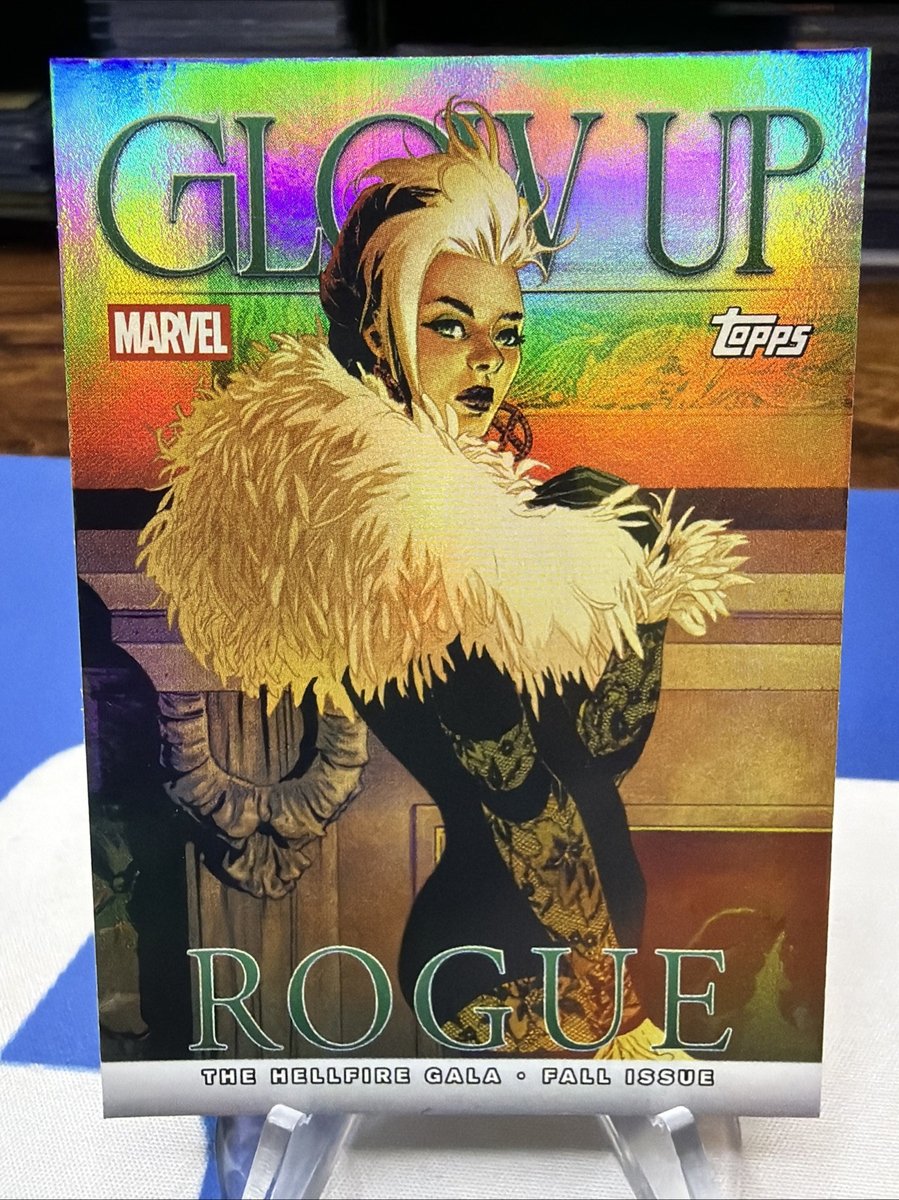 2026 Topps Marvel Neon Glow Up Rogue Foil #GU-5 X-Men