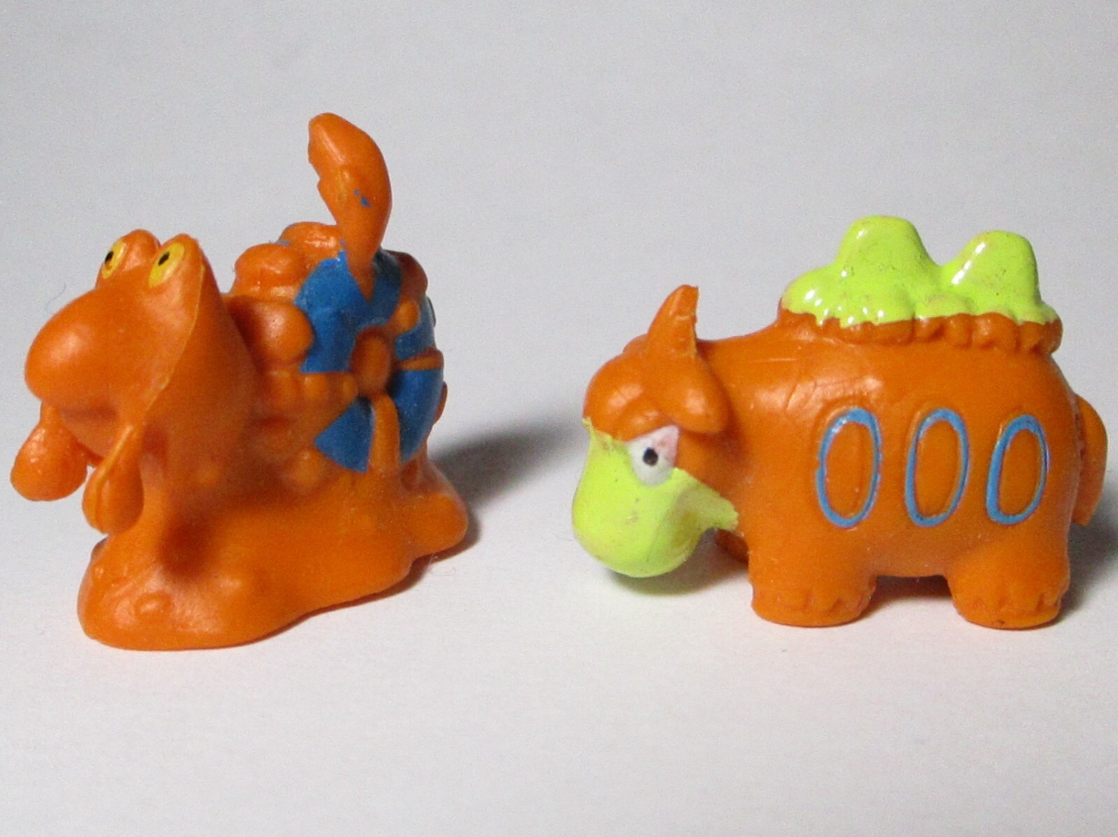 R/L Pokemon 1" Magcargo & Camerumpt Minifigure Lot Of 2  As Pictured