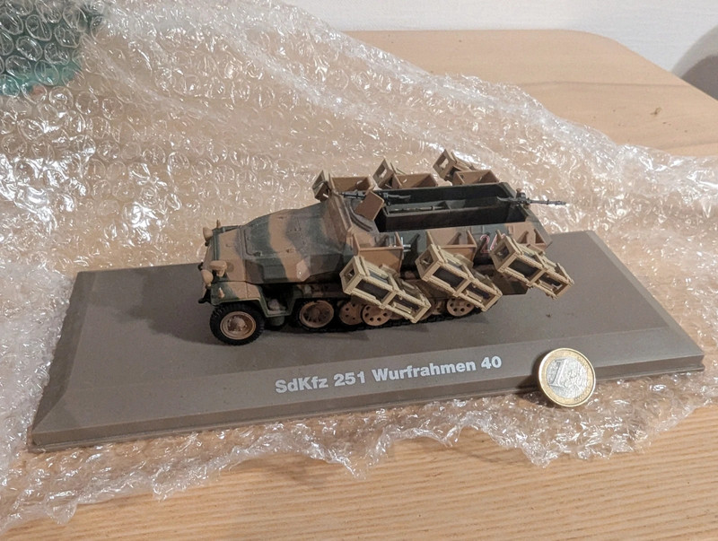 Miniature Militaire WWII - SdKfz 251 Wurfrahmen 40 - Échelle 1/43