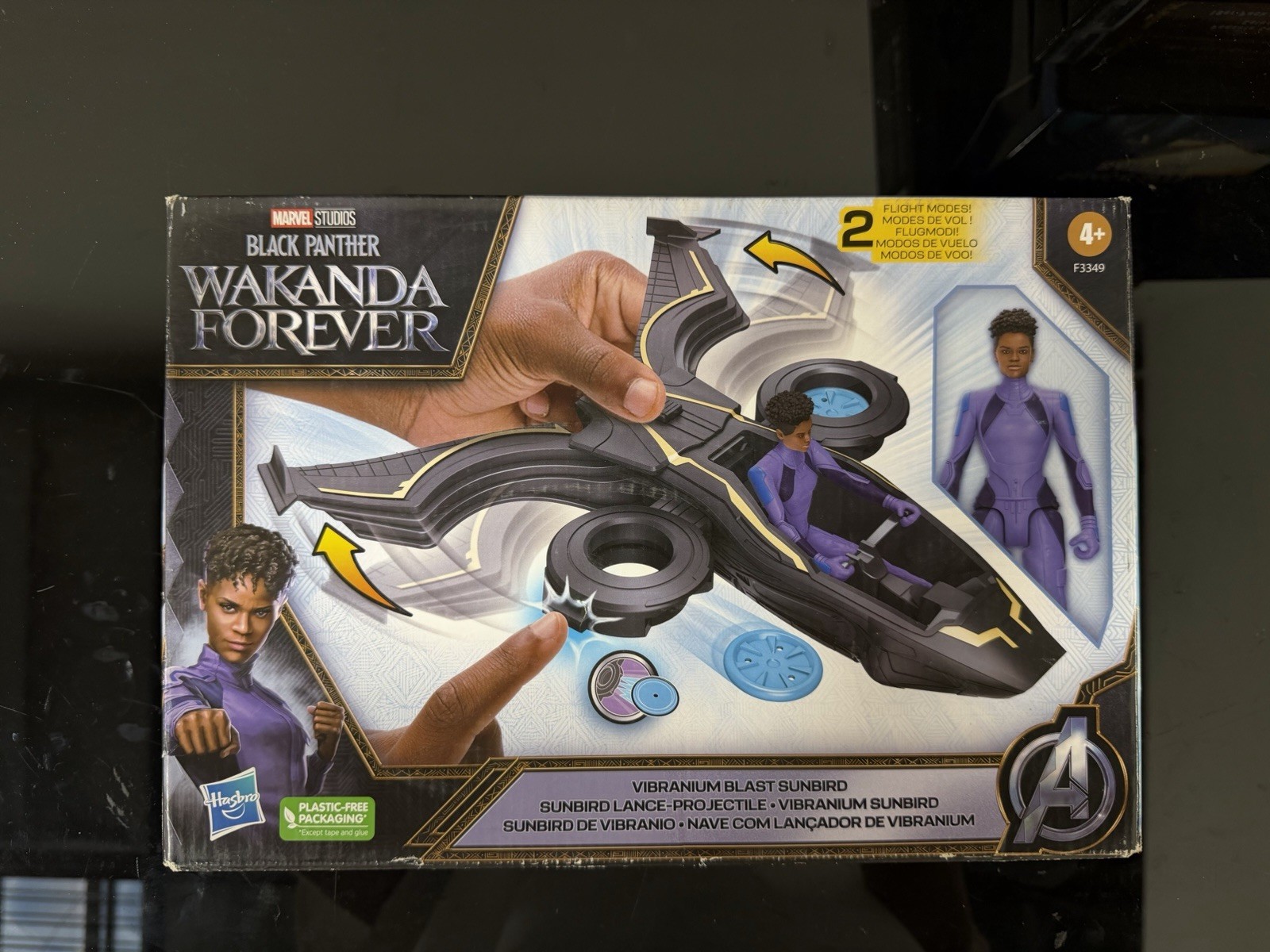 Marvel Studios Black Panther Wakanda Forever Vibranium Blast Sunbird con Shuri da 6"