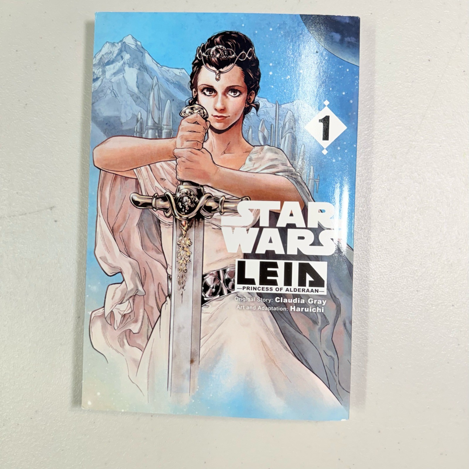 Star Wars Leia Principessa di Alderaan Vol 1 Manga Yen Press Haruichi Claudia Grigio