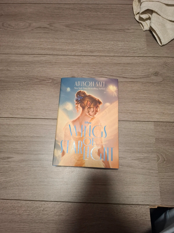 Wings of starlight - Allison Saft