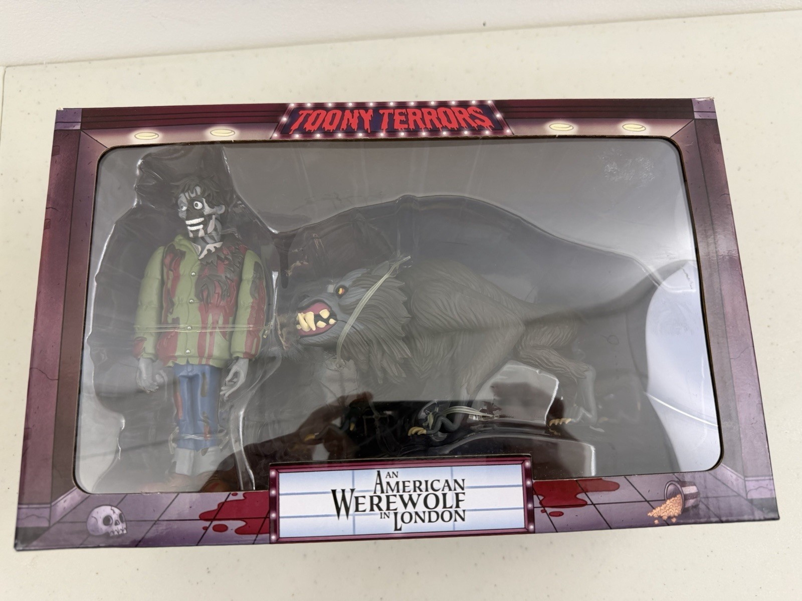 Neca Toony Terrors An American Werewolf In London Jack Goodman And Kessler Wolf