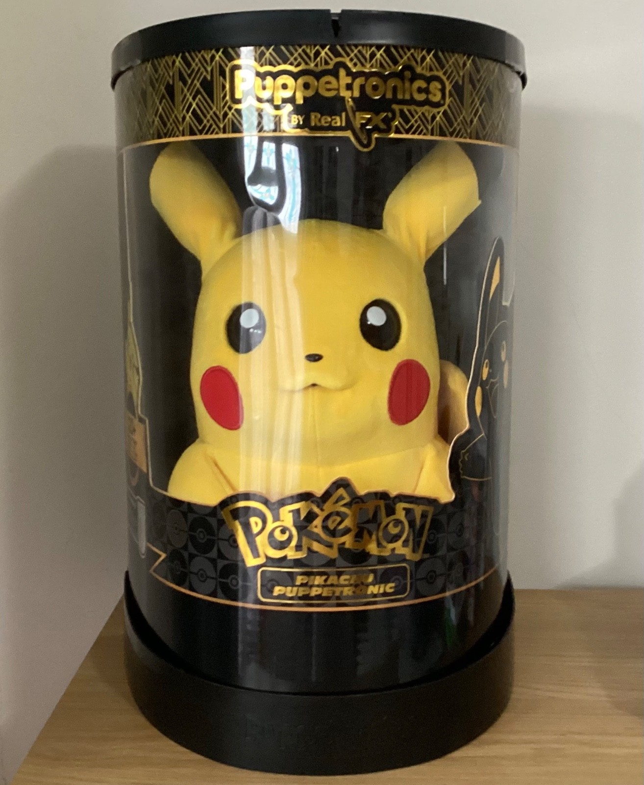 RealFX Pokemon Pikachu Puppetronic giocattolo interattivo