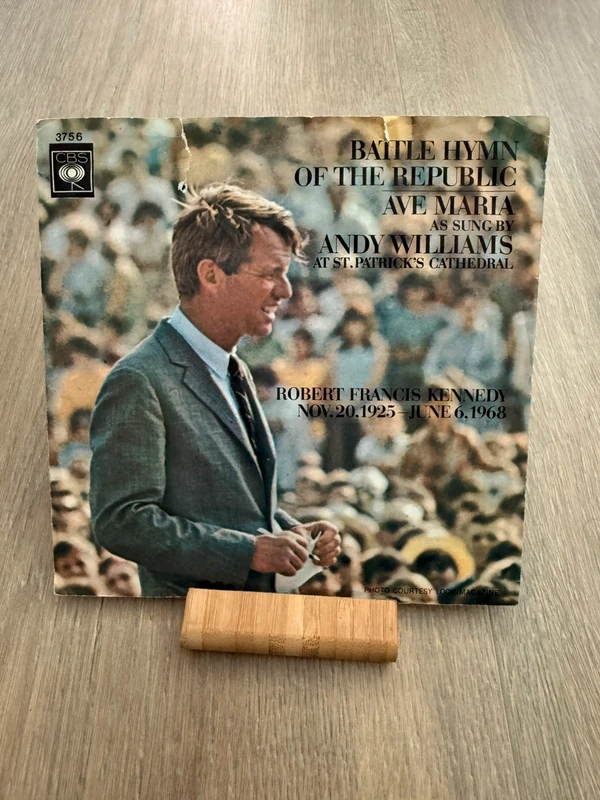 Vinyl single Robert F. Kennedy