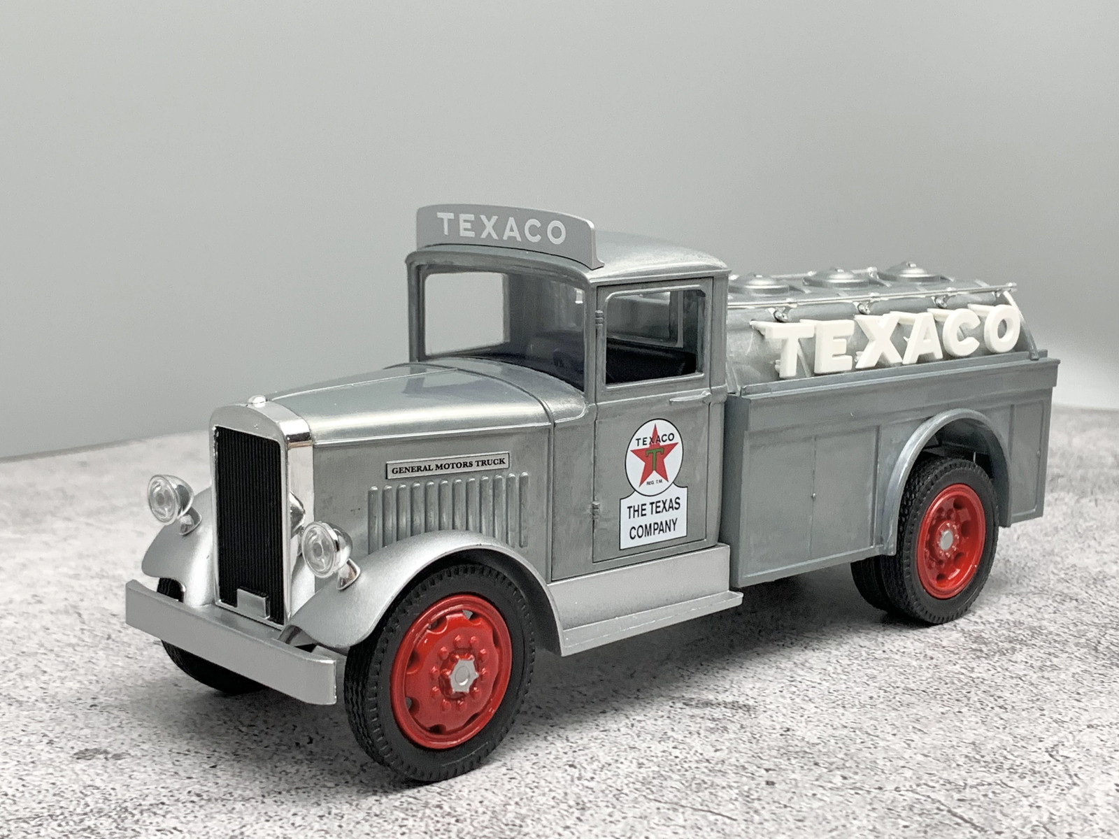 Modellino auto da collezione Texaco GMC petroliera in lega 1/34 1934