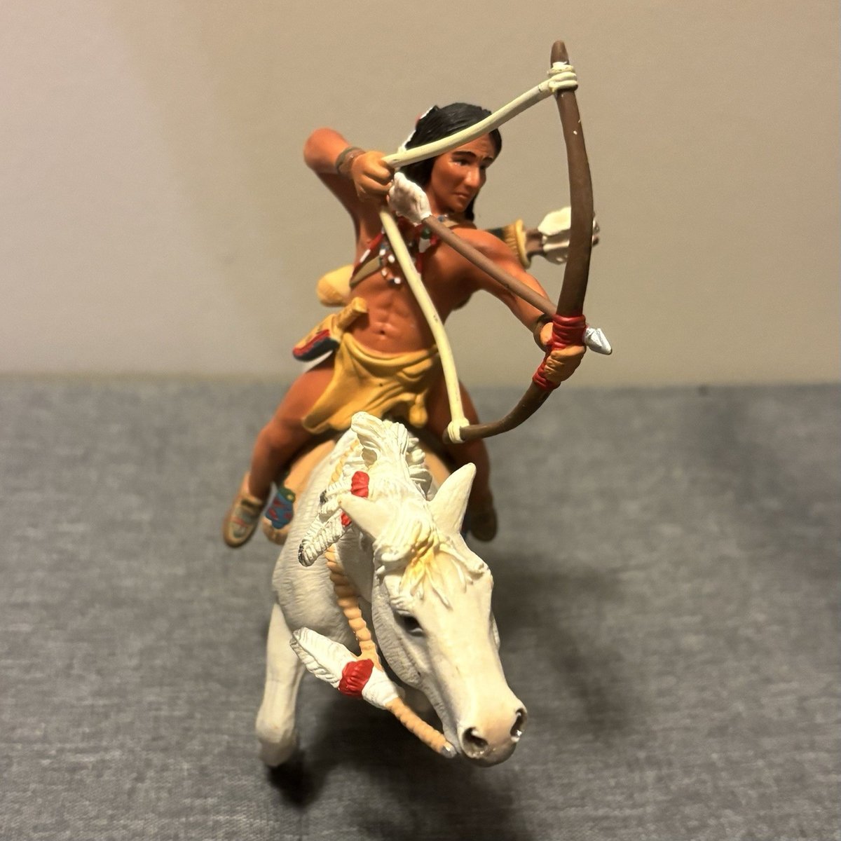 Schleich 70301 Wild West Sioux Indian Archer W/ Horse Native American 2005 5.5"