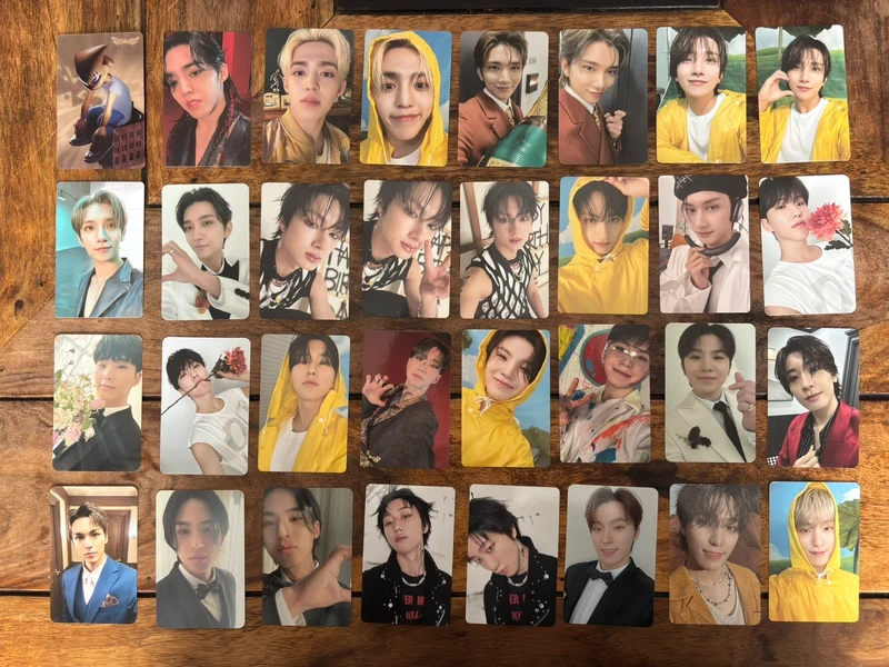 Seventeen photocards