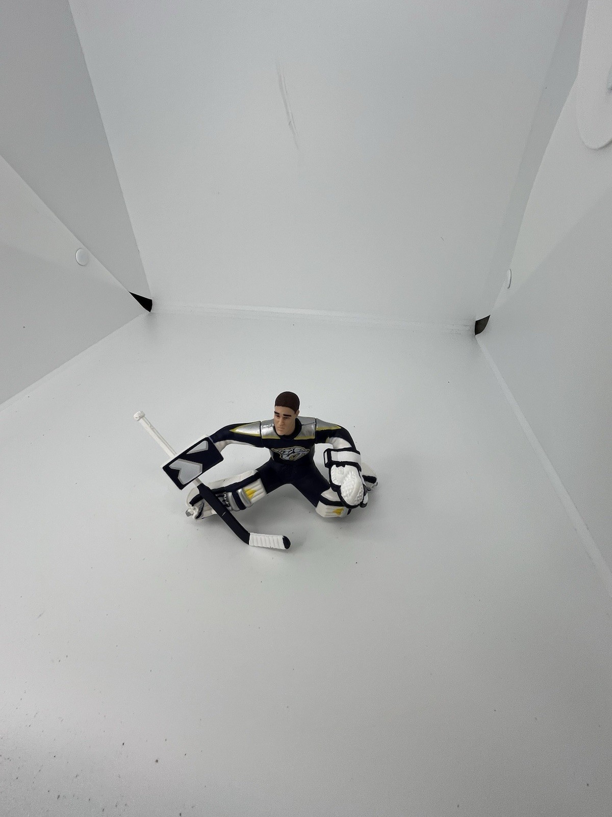 Figurina Hockey Mike Dunham Nashville Predators NHL Starting Lineup 1999-2000