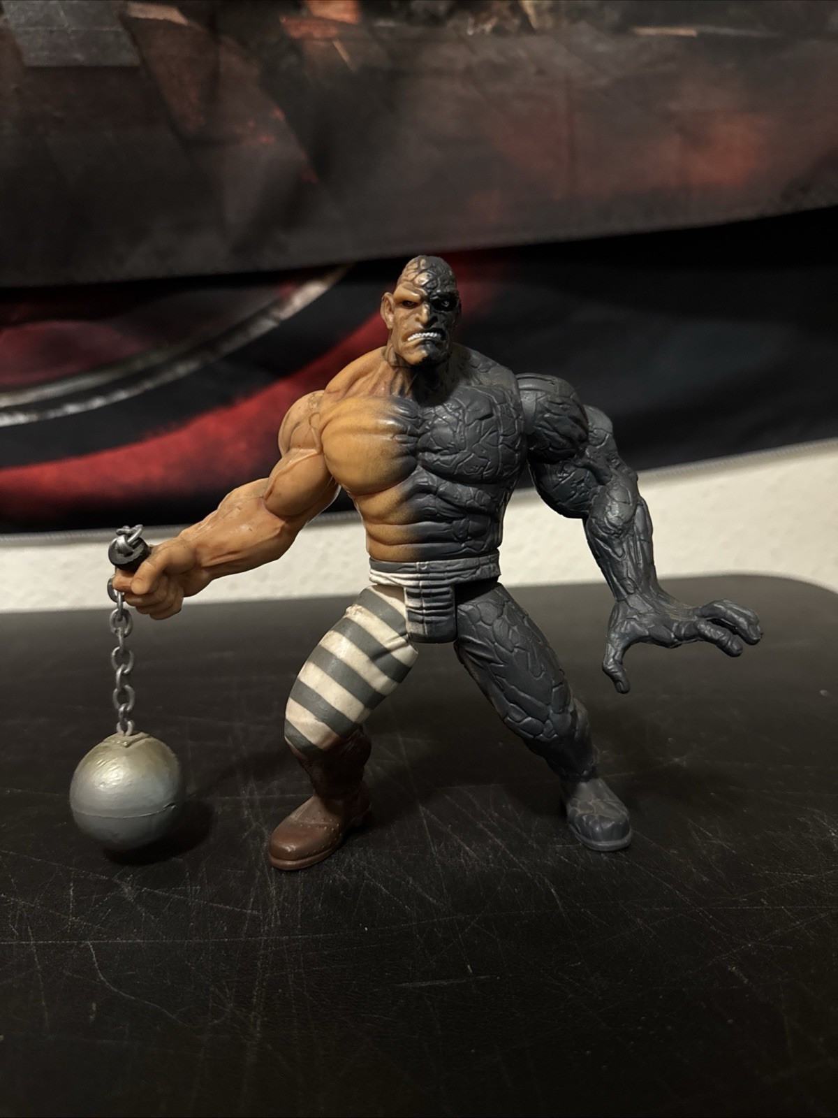 Absorbing Man Action Figure Incredible Hulk Transformations Toy Biz Marvel 1997