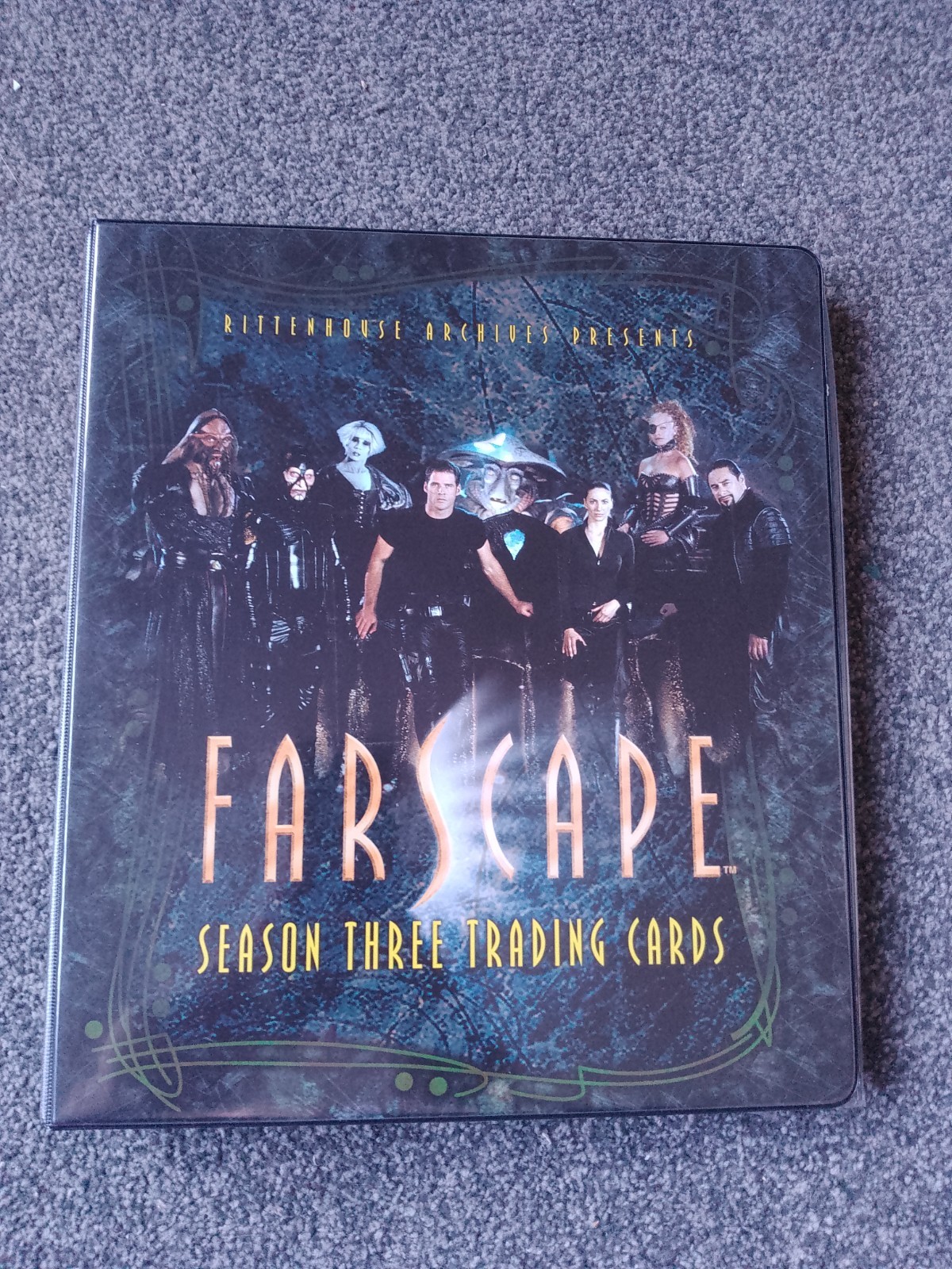 Farscape Season 3 Rittenhouse 2002 Mini Master Set in Binder