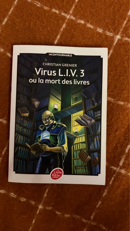 Livre Virus LIV 3 de Christian grenier