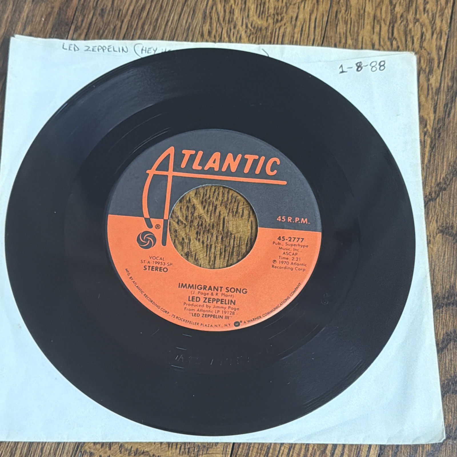LED ZEPPELIN: Immigrant Song / Hey, Hey, What Can I Do Atlantic 45