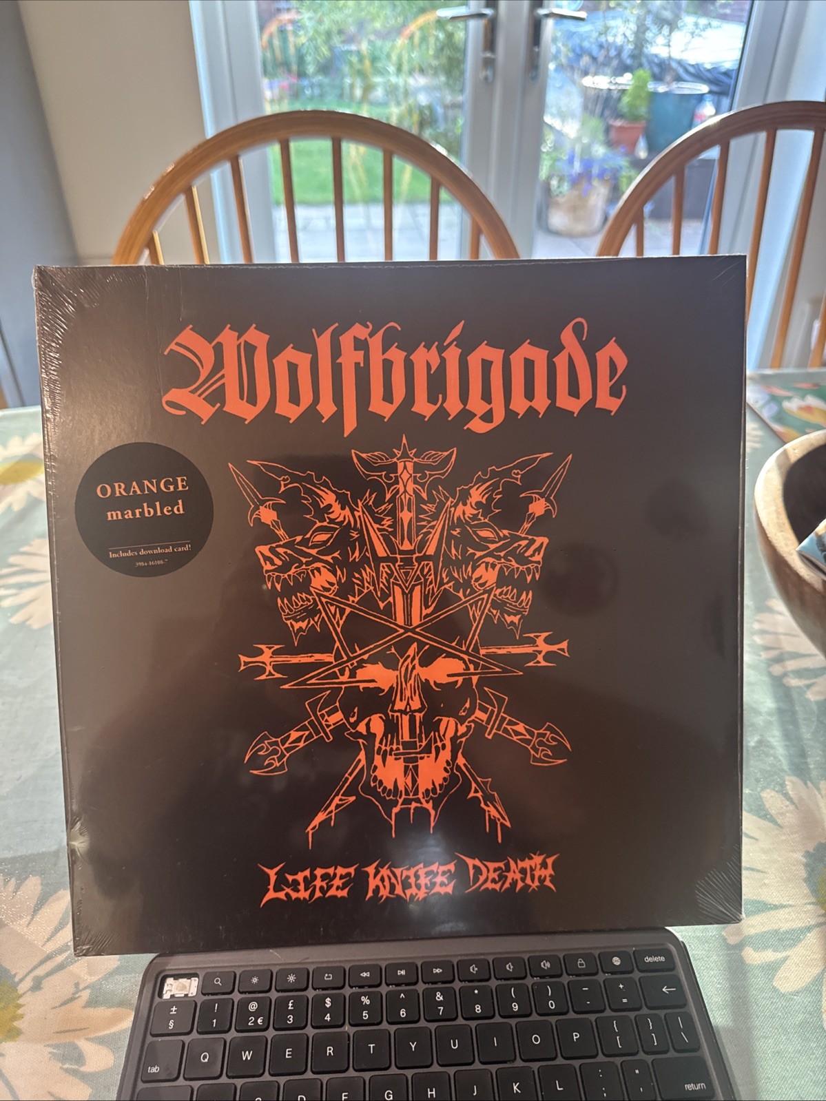 WOLFBRIGADE - Life Knife Death - ORANGE MARBLED - 2024 - New