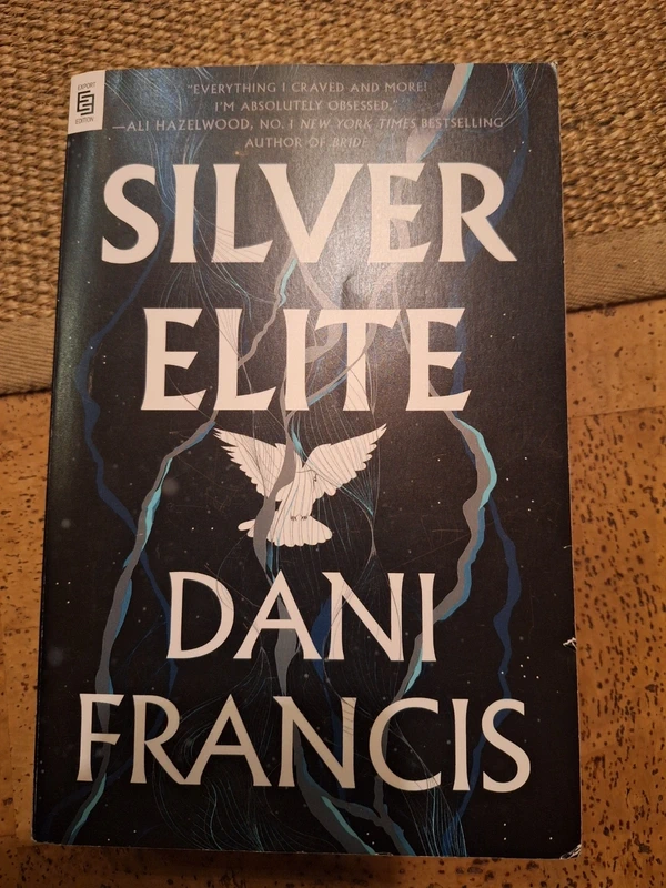 Silver Elite - Francis, Dani